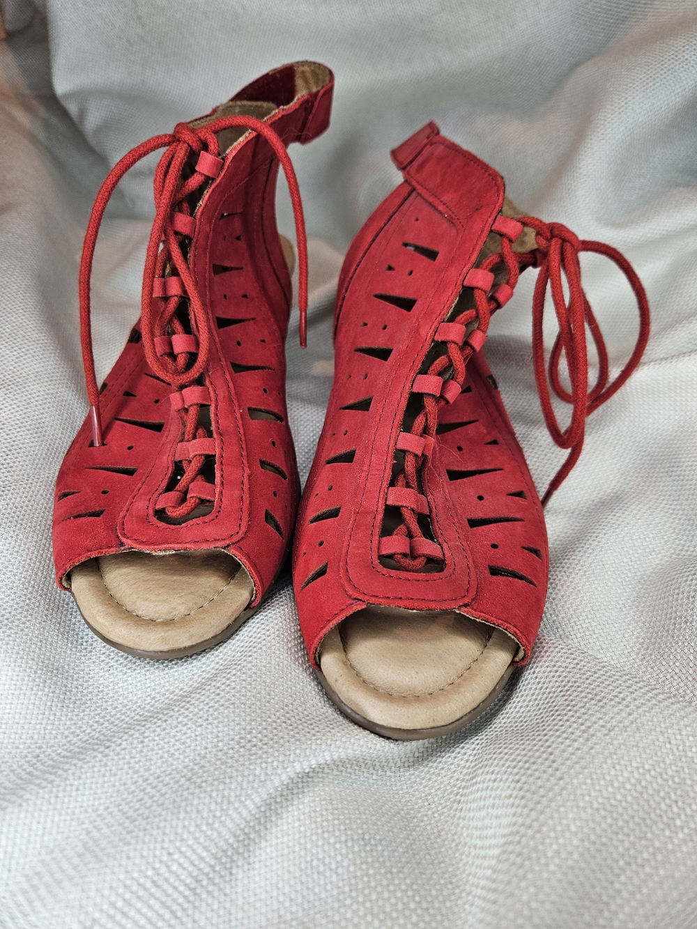 Earth Red Lace-Up Peep-Toe Sandals Size 7